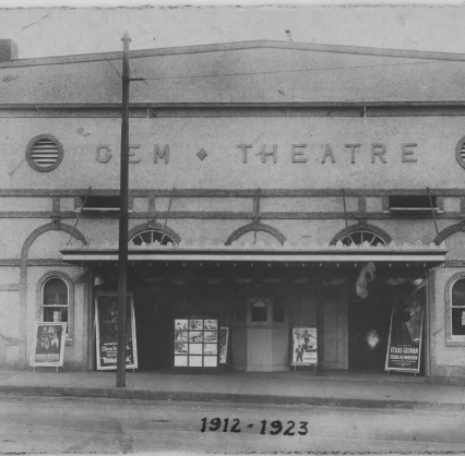 B/W photo of the Gem Theater, dated 1912-1923